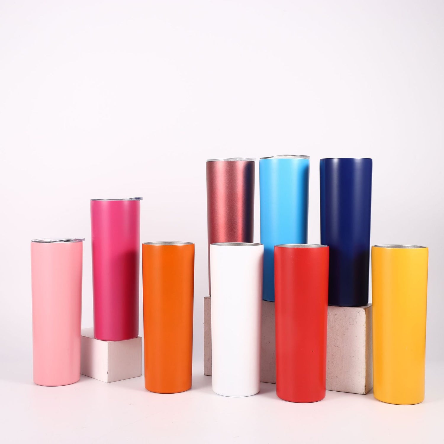 Vaso de viaje de diseño delgado de 20 oz