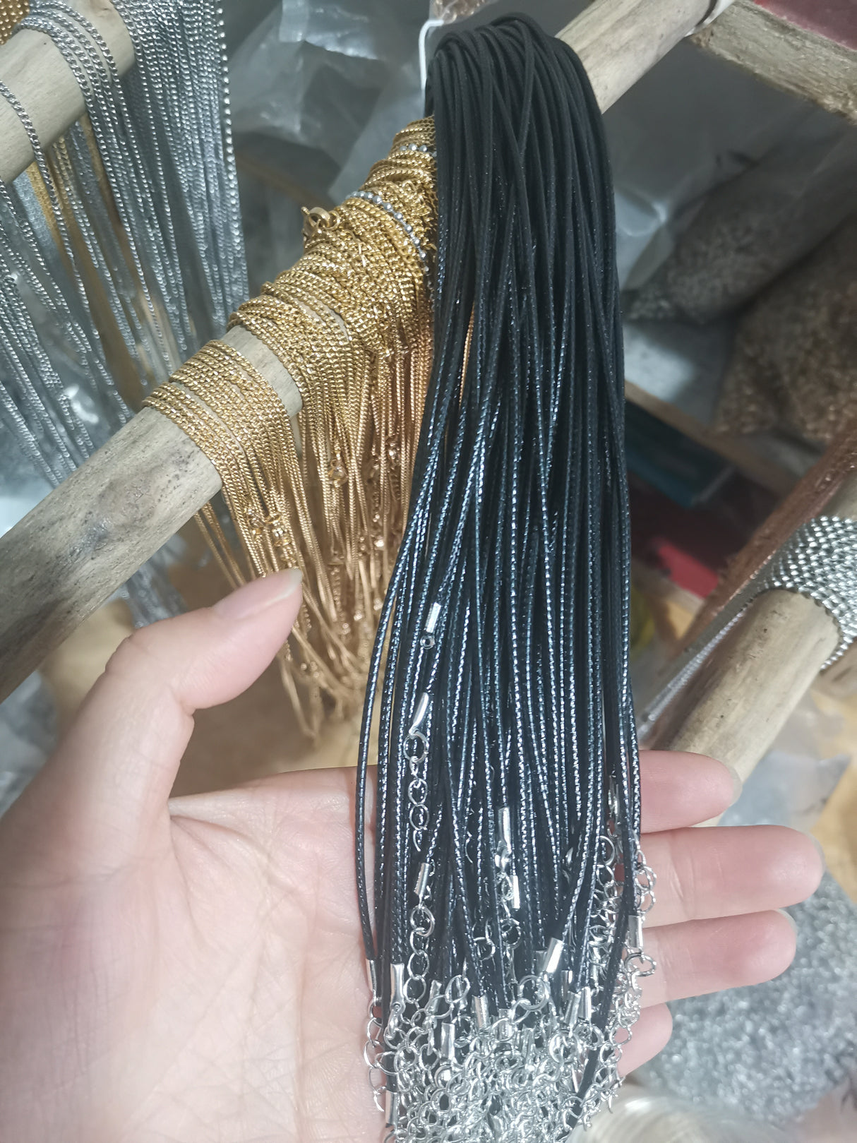 Collar de acero inoxidable con colgante redondo