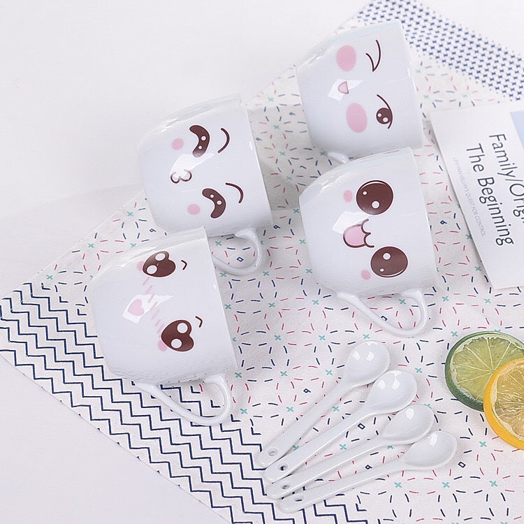 Ensemble tasse en céramique avec cuillère