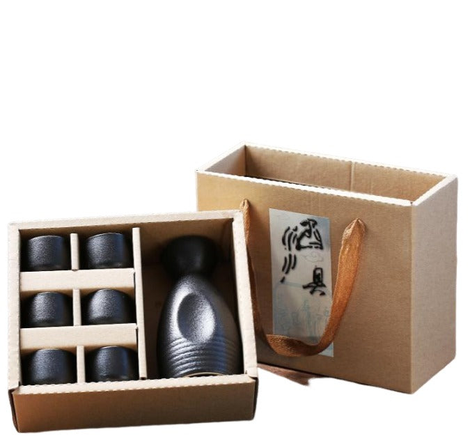 Botella de vino hecha con sake japonés