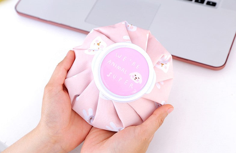 Bonita bolsa de agua caliente y fría con dibujos animados para calentar las manos