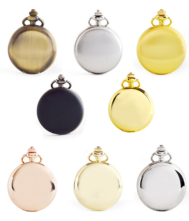 Reloj de bolsillo clásico liso con cadena