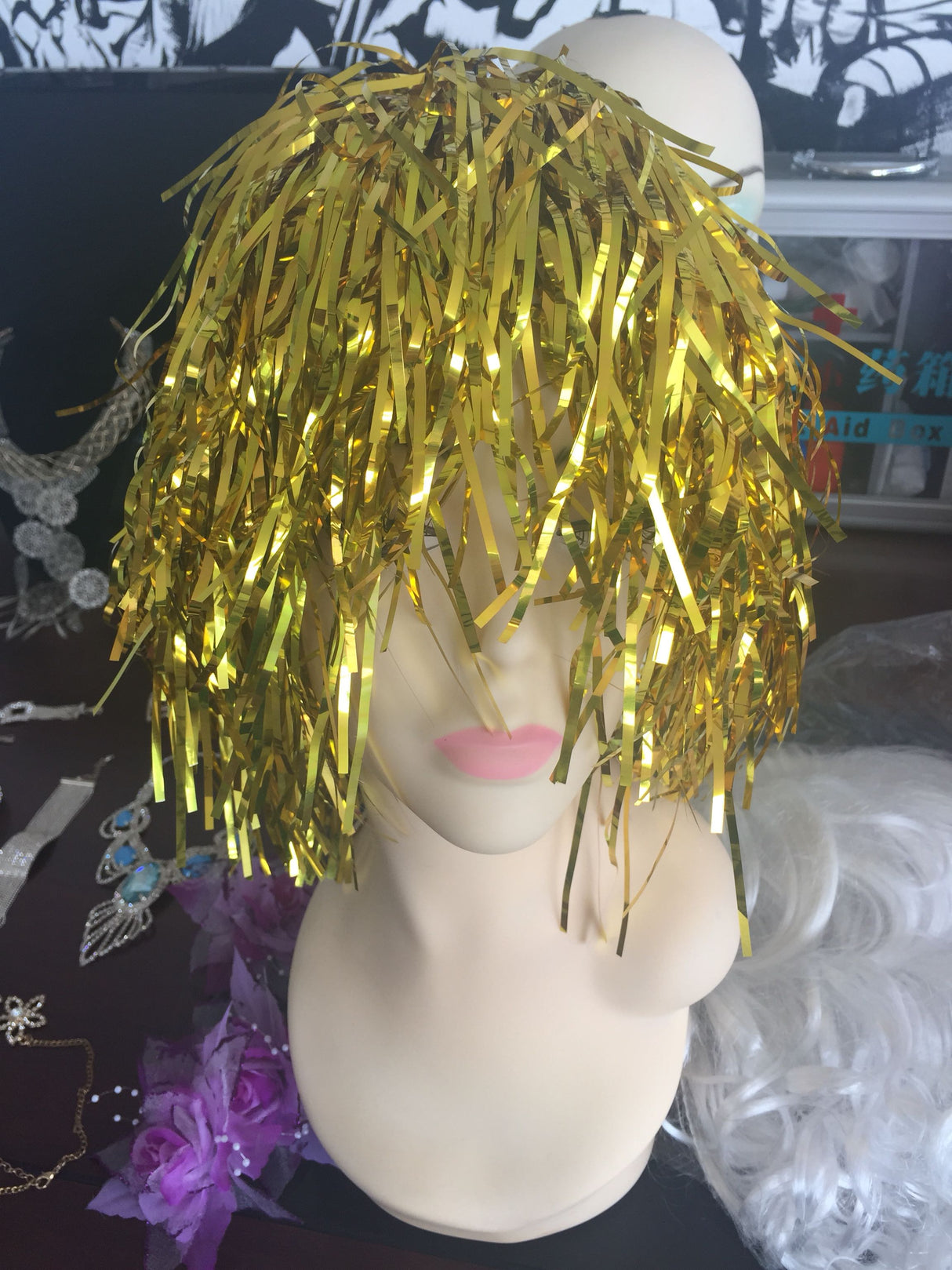 Golden Dance Wigs