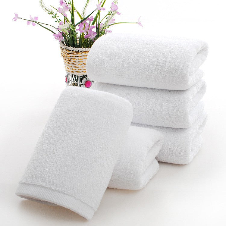 Serviette en coton blanc