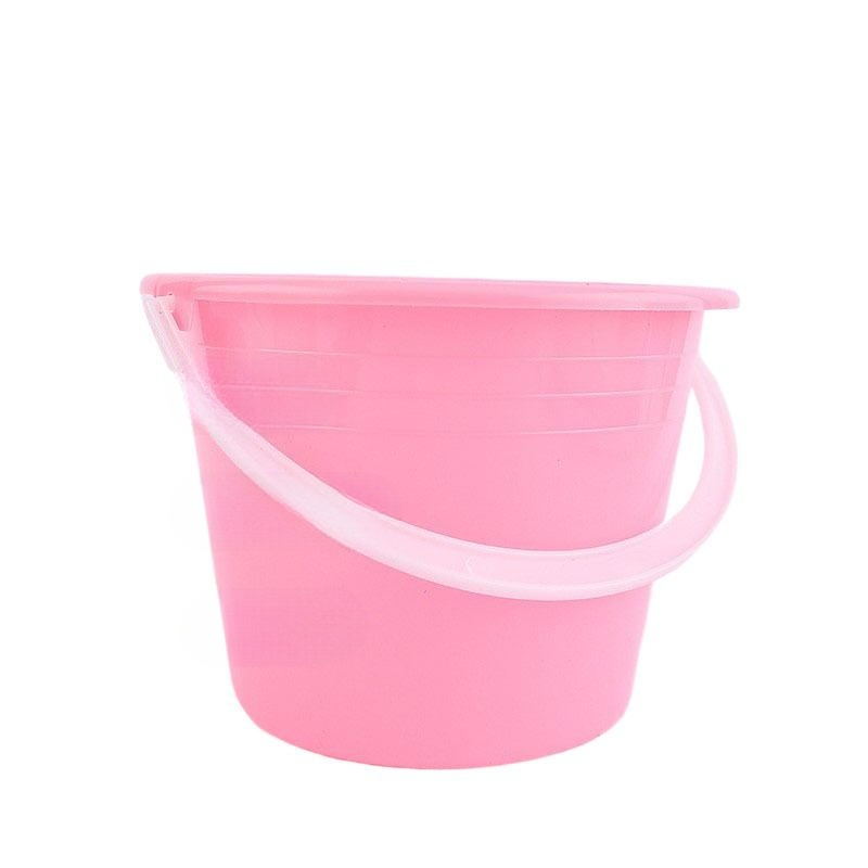 Cubo de agua de mano