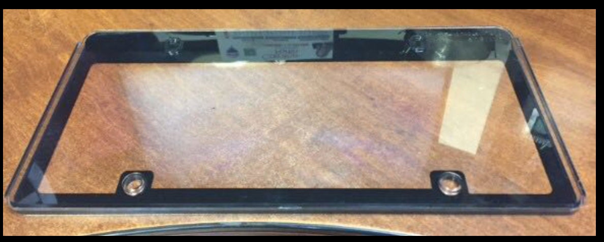 Marco de matrícula con tapa para PC