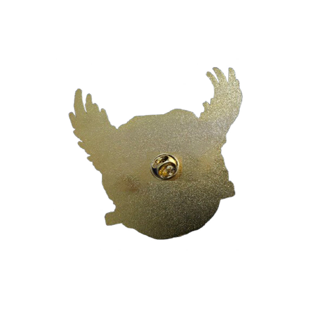 Pin con embrague de mariposa