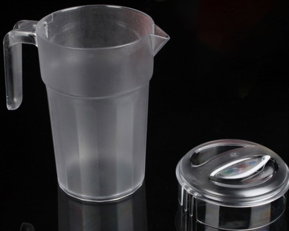 64 Oz Clear Pitcher With Lid