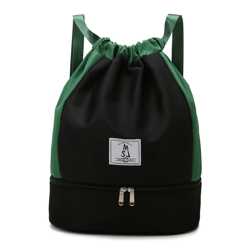 Mochila deportiva con separación de humedad y sequedad