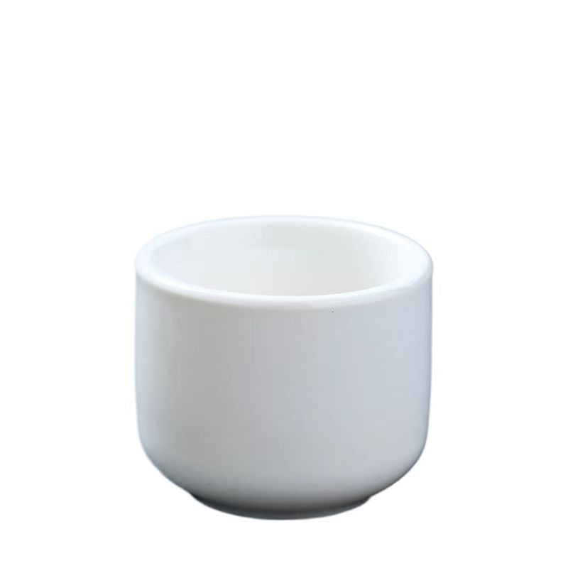 Taza de sake tradicional japonesa de cerámica de 50 ml