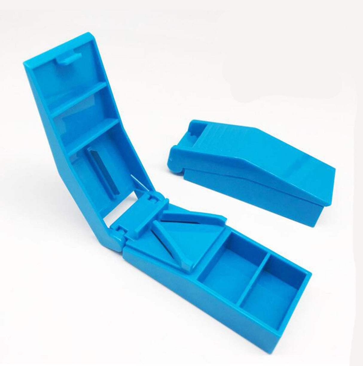 Pill Box With Cutter - Yorkn Inc✅
