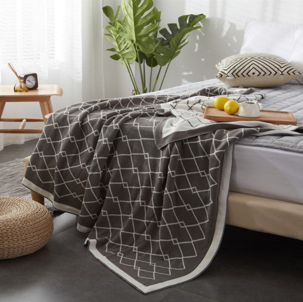 Knit Yarn Blanket