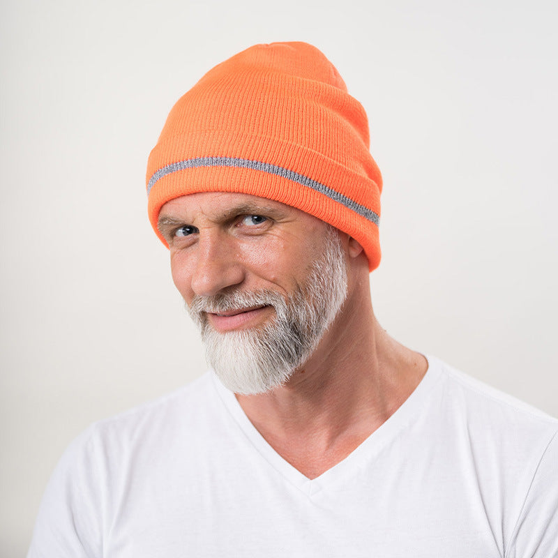 Gorro con bandas reflectantes para la noche 