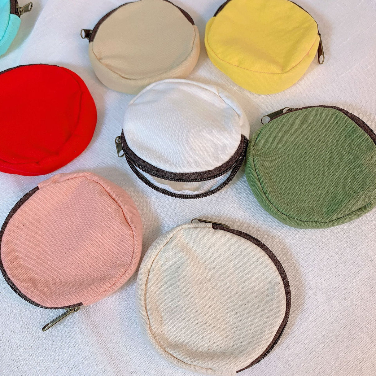 Round Canvas Coin Pouch