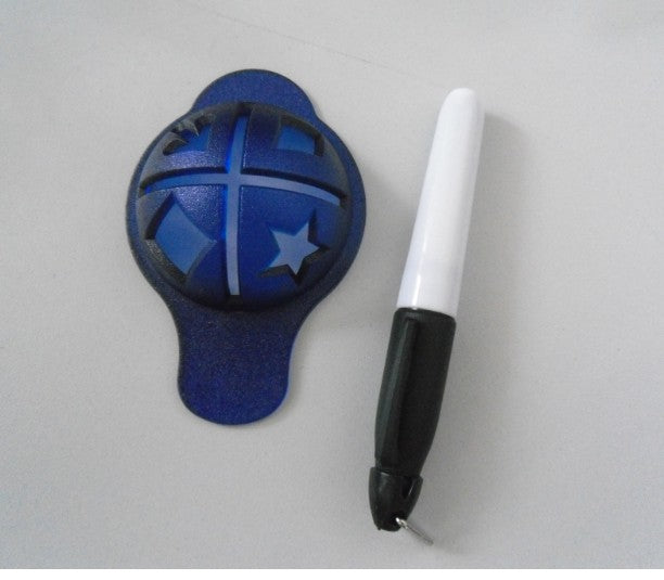 Tracer une ligne droite sur les balles de golf 