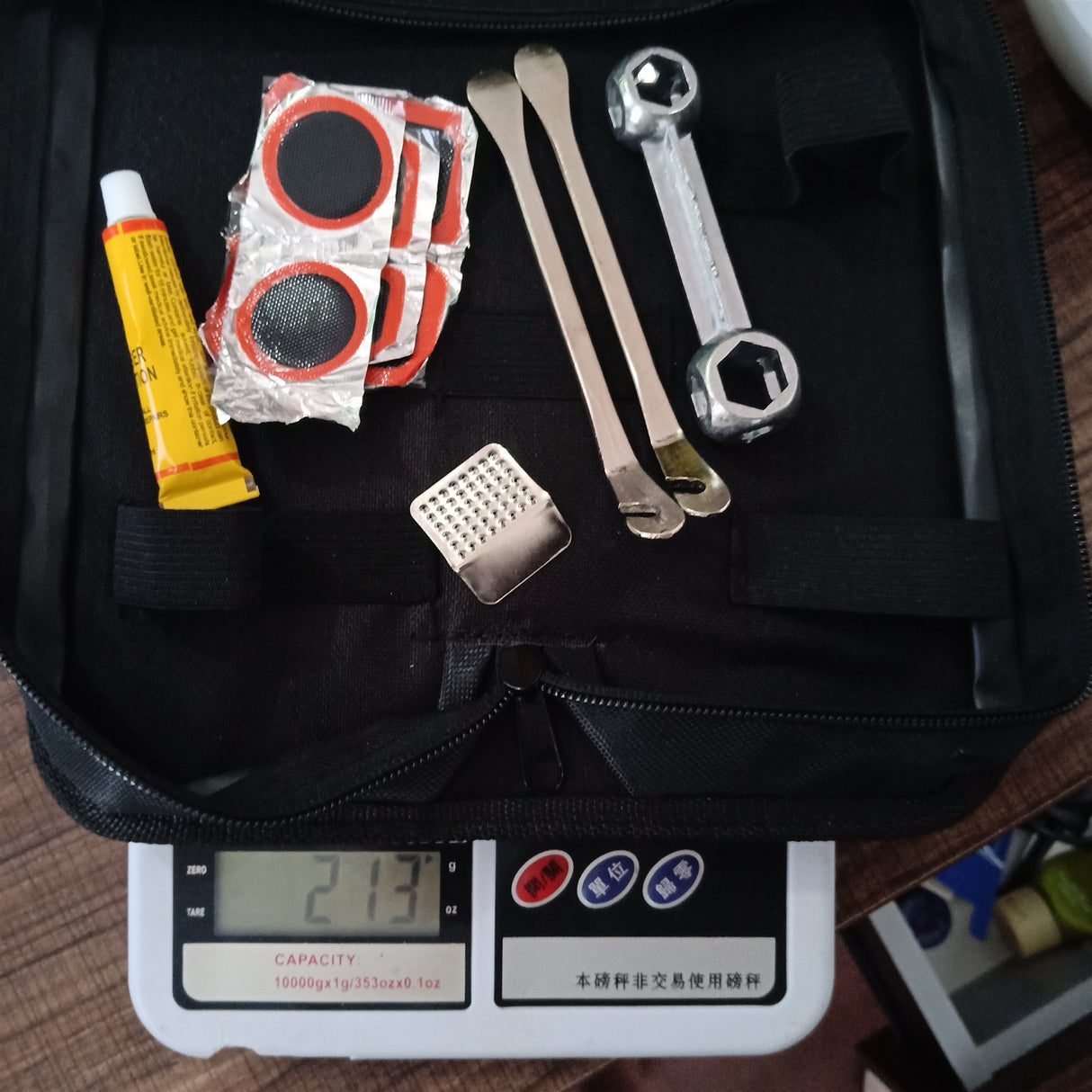 Kit de réparation de vélo sans outils 