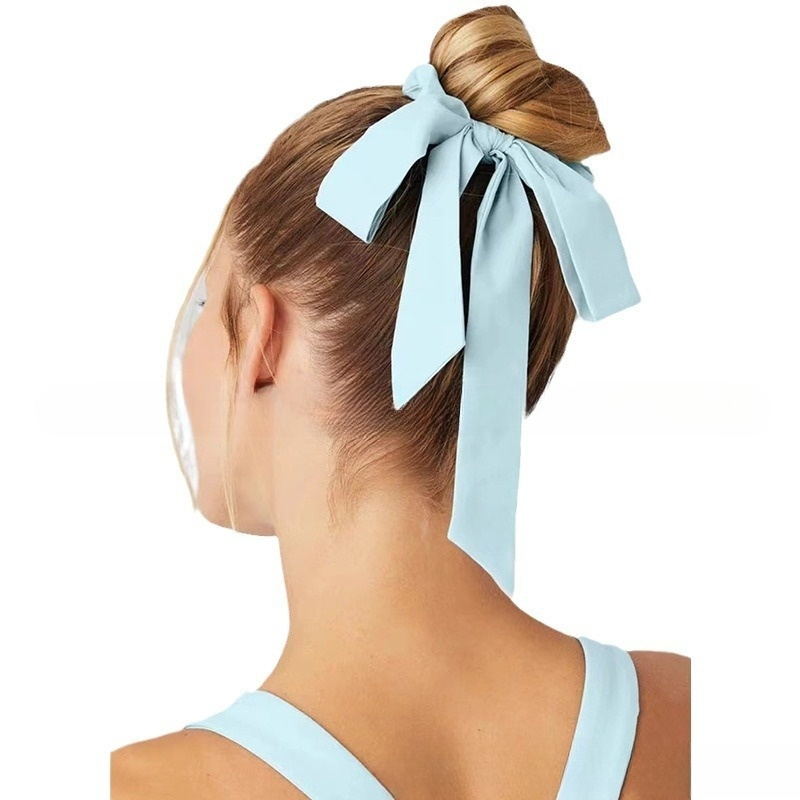 Nœud papillon avec corde à cheveux 