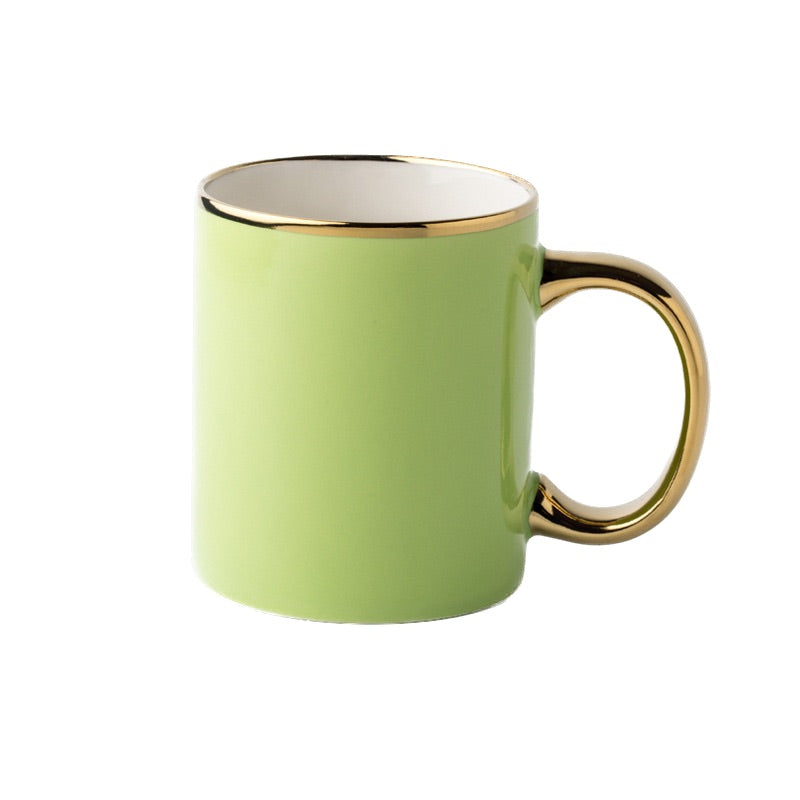 Tasse en céramique à bord doré de 12 oz 