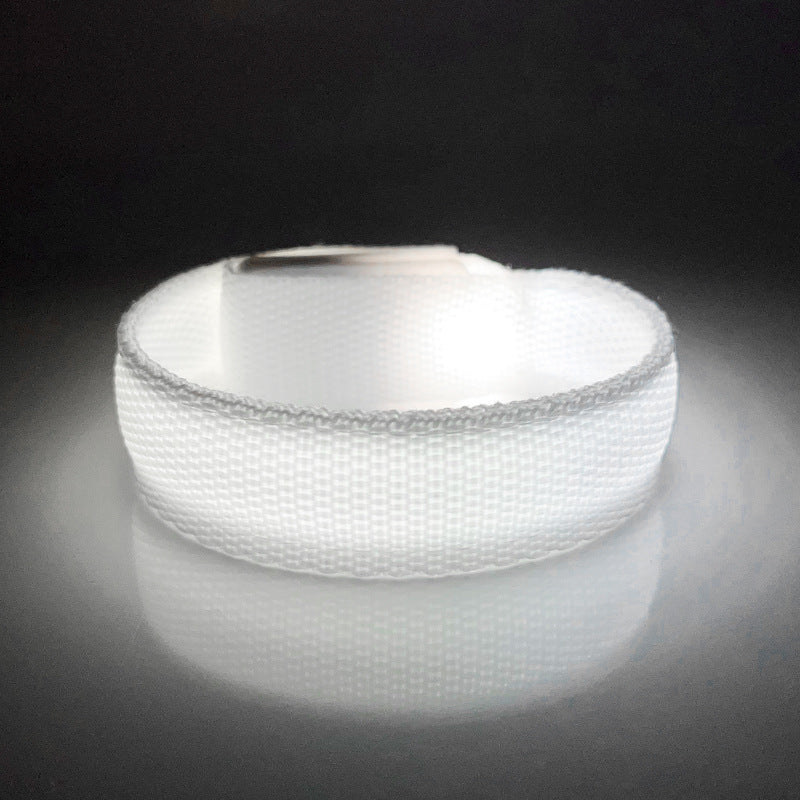 Pulsera con luz LED intermitente 