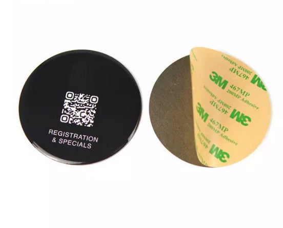 Cartes autocollantes NFC avec dos adhésif 