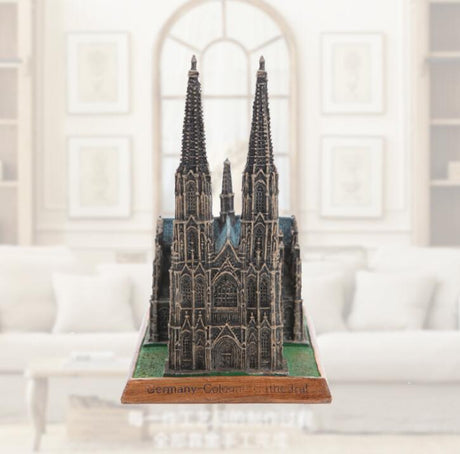 Chapel Figure - Yorkn Inc✅
