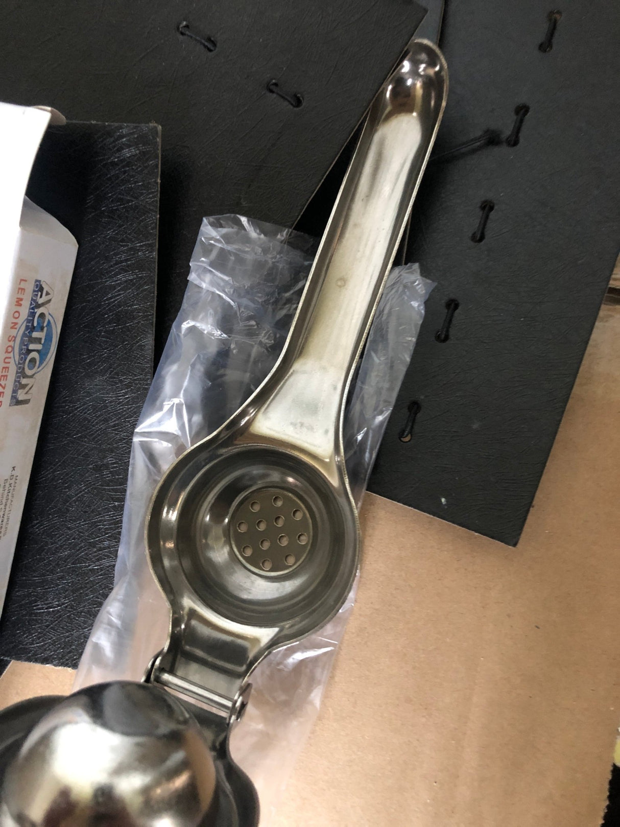 Stainless Squeezer - Yorkn Inc✅
