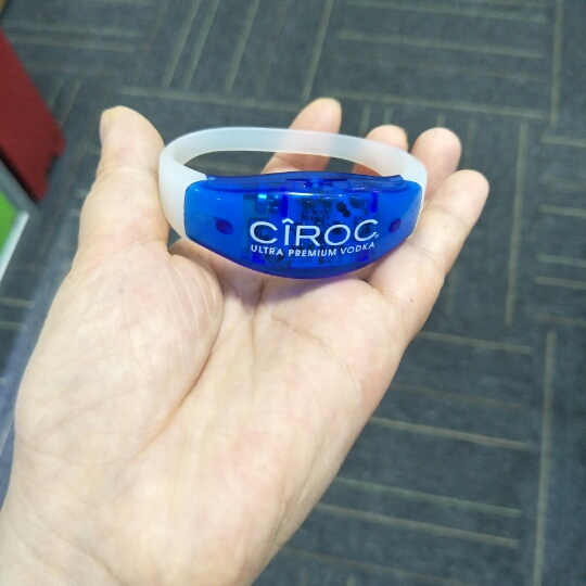 Bracelet led