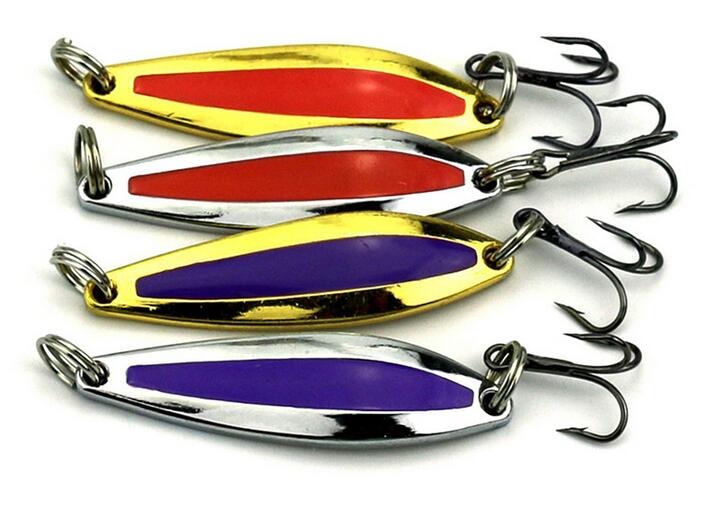 Lure de pêche en métal avec crochet - 4,7 cm de long