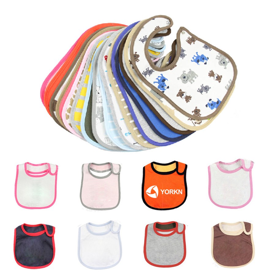 Bavoir en coton avec 3 couches
