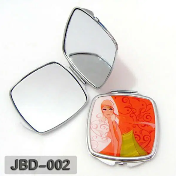 Miroir métallique