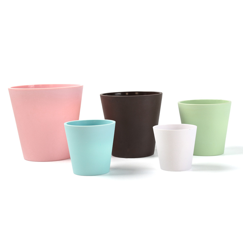 Pot de fleurs en plastique personnalisé