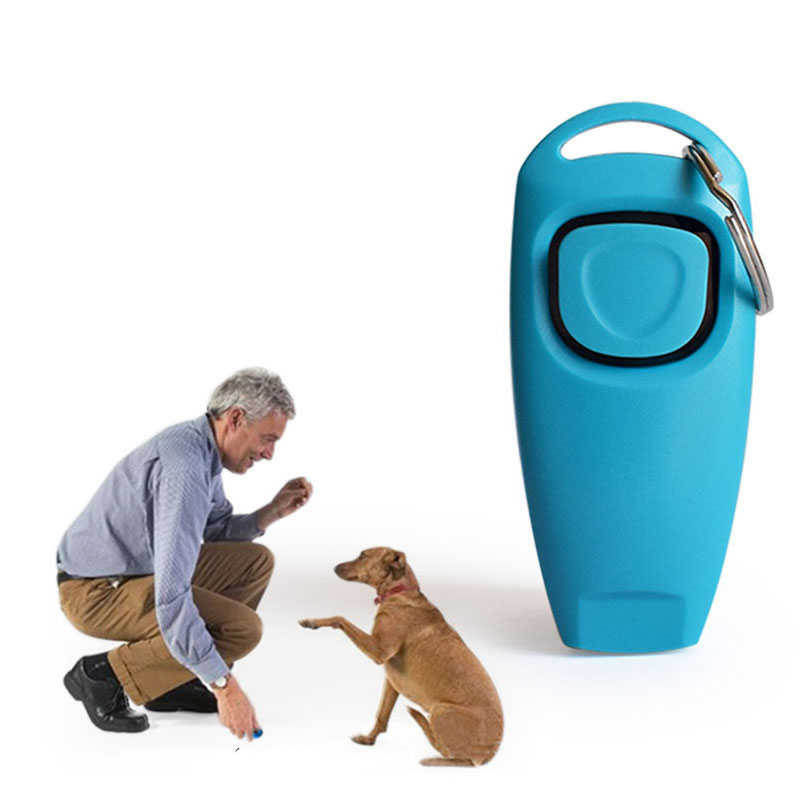 Cliceurs d'entraînement de chien et sifflement