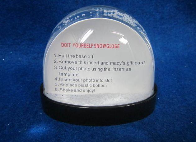 Boule de neige en plastique