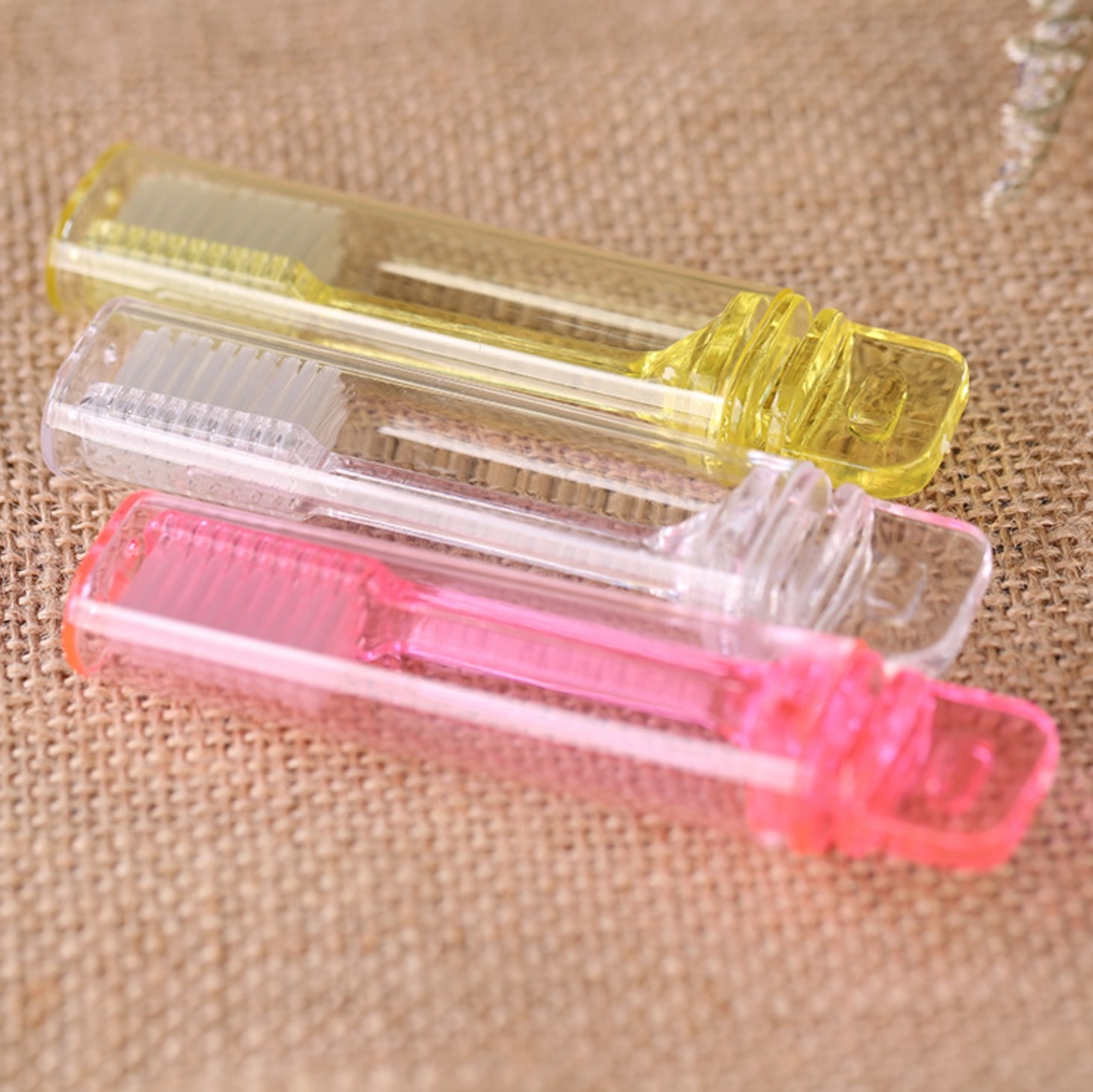 Mini Foldable Tooth Brush With Case