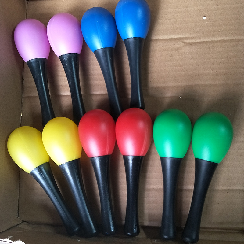 Maracas en plastique
