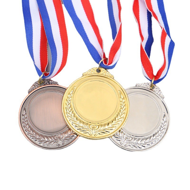 Médaille métal médaillon double face décoré