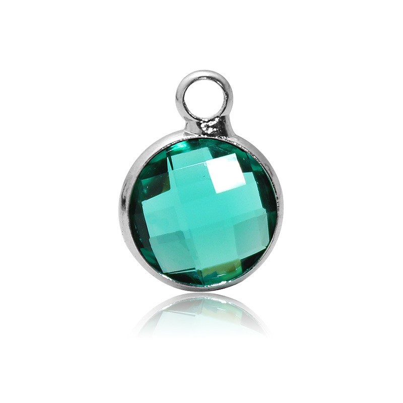 Pendentif en pierre de naissance