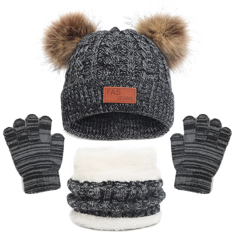 Scarf, Gloves, Hat, Water Cup Set