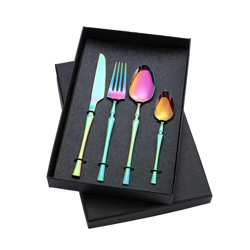 Ensemble de couverts en acier inoxydable de 4 pcs view 3