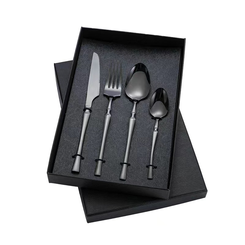Ensemble de couverts en acier inoxydable de 4 pcs view 4