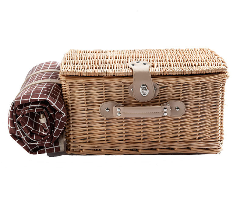 4 Persons Picnic Basket Set