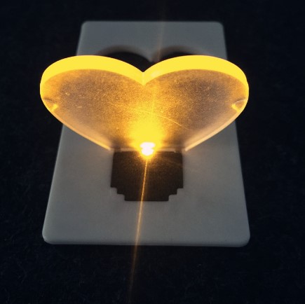 Taille de carte de crédit conduit lampe de poche