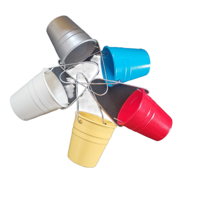 Small Bucket