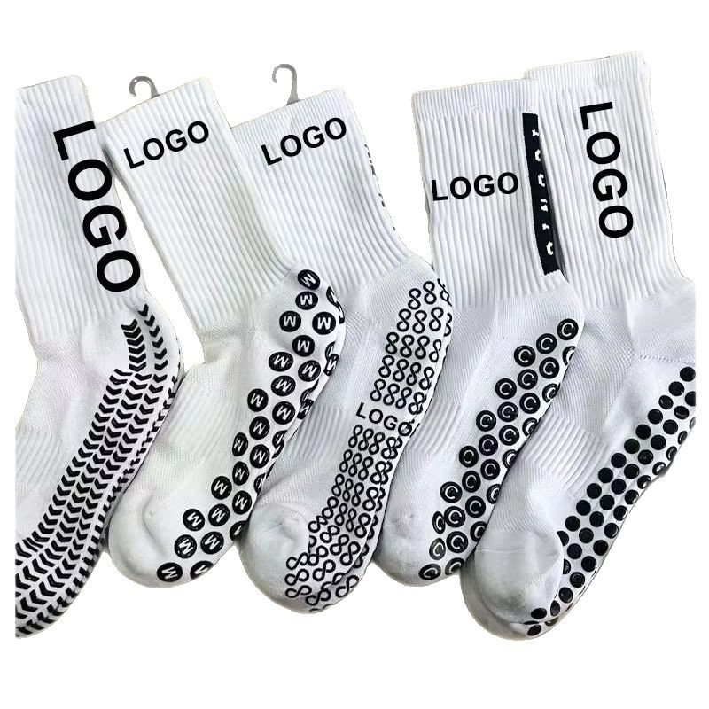 Chaussettes avec caractéristique antidérapante