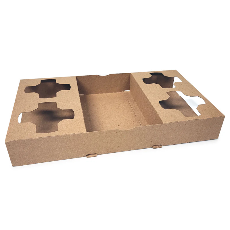 Snack quatre tasses et plateau de boisson