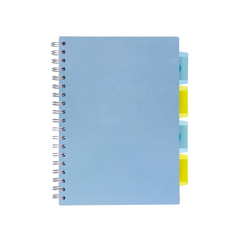 Cuaderno en espiral con bolsillos dentro