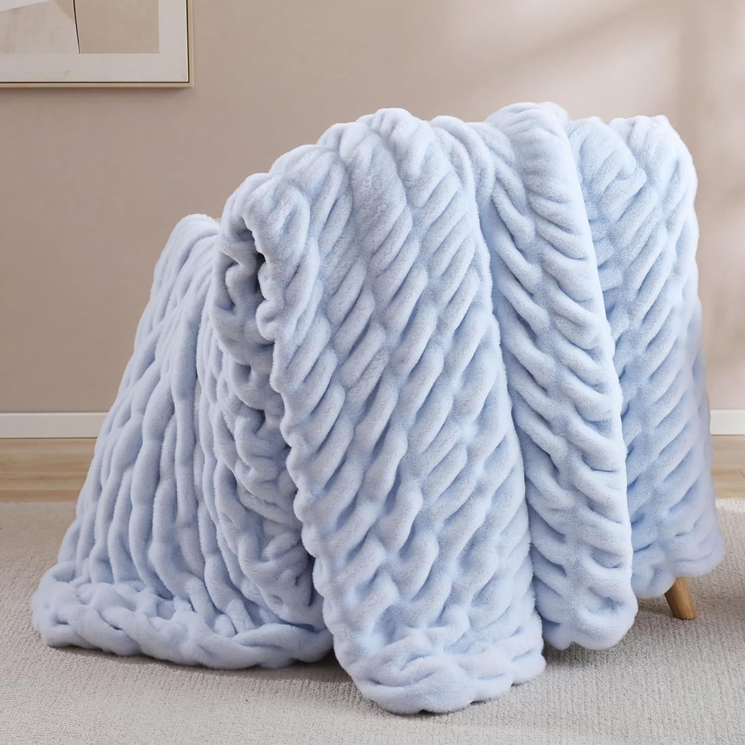 Lola Style Bubble Faux Fur Throw Blanket view 3