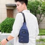Sac imperméable en nylon view 5