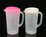 Tasse de mesure en plastique view 1