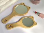 Miroir de maquillage en bois de 19cm view 2